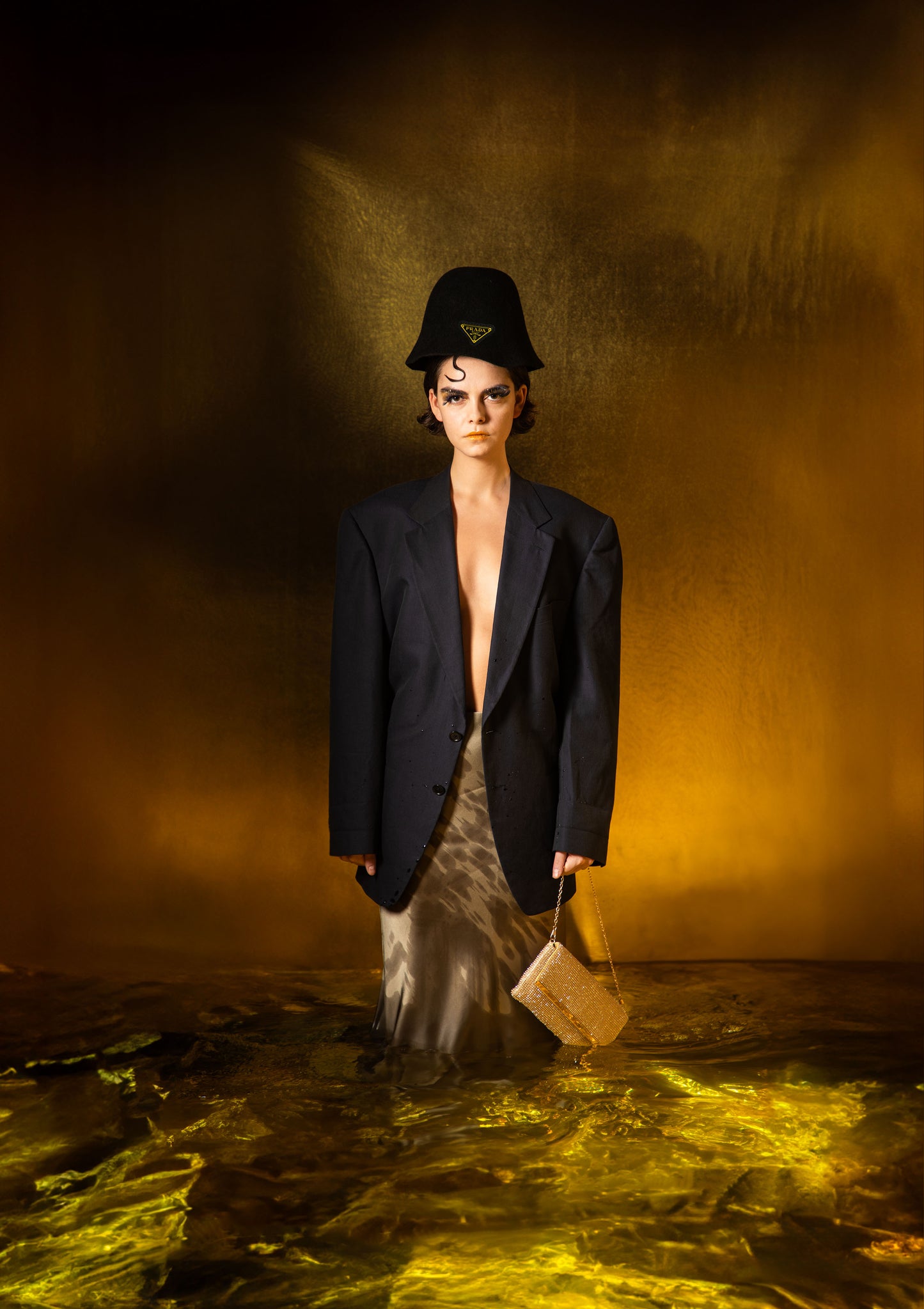 Fabrizio Spucches, Modella