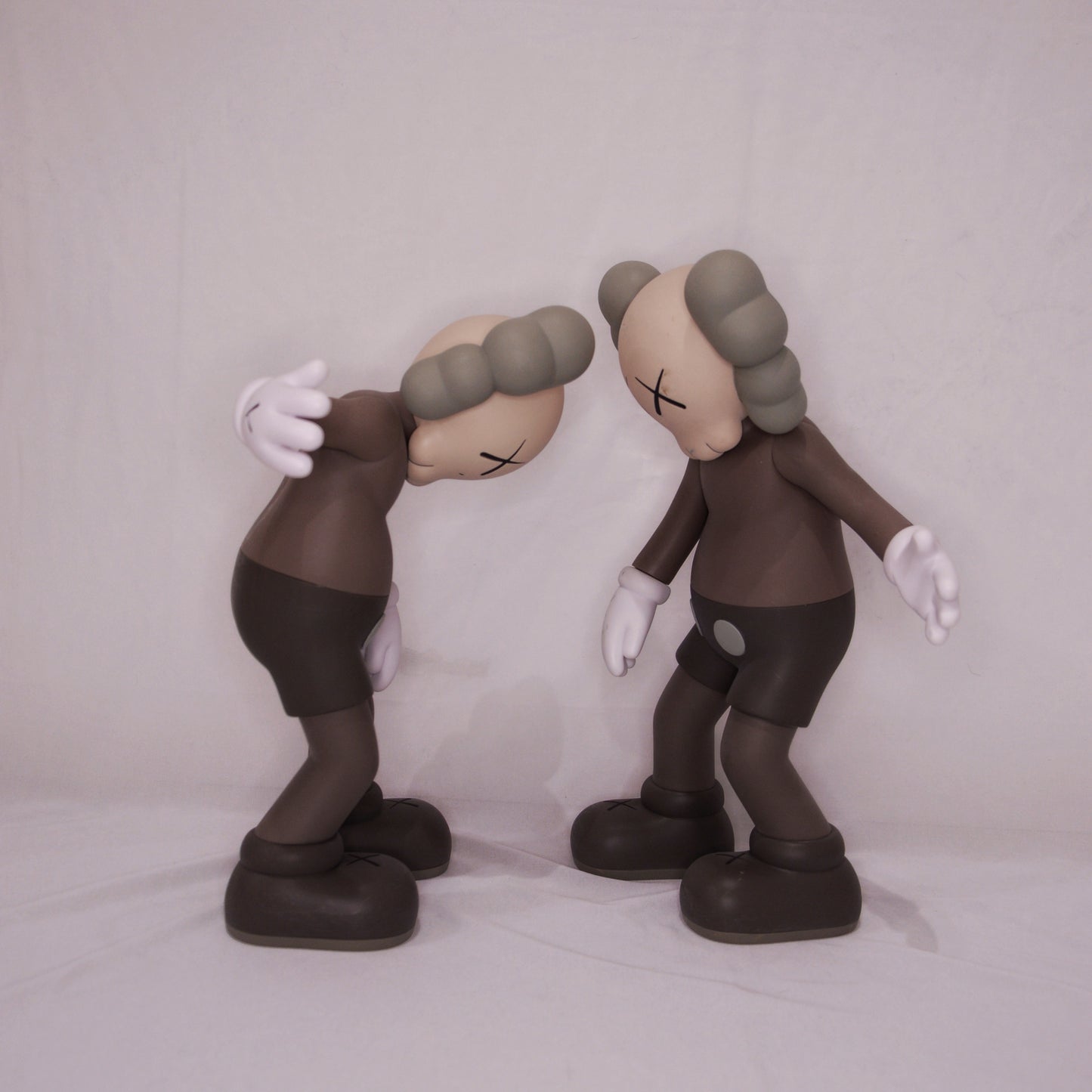 Kaws, Along the way – brown figure