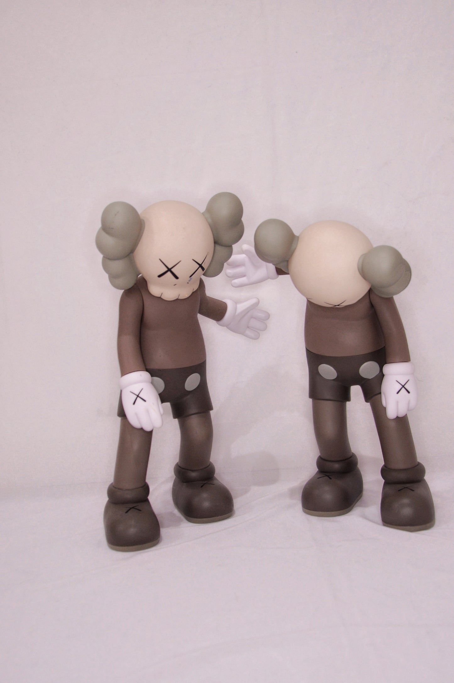 Kaws, Along the way – brown figure