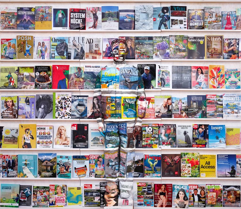 Liu Bolin, Magazine Rack
